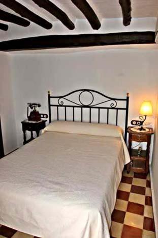 Hotel Zahori Priego De Cordoba Bilik gambar